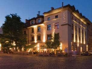 Hotel Ester