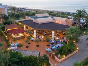 Anissa Beach & Village Hotel