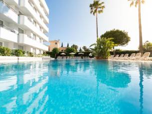 Tropicana Hotel