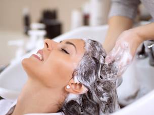 Head spa-behandeling naar keuze (60, 75 of 90 min) in Harlingen