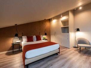 Atenea Rekord Suites