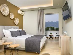 Nicolas Grand Suites