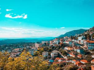 Ontdek de betoverende schoonheid van Tirana incl. vlucht, transfer en ontbijt!