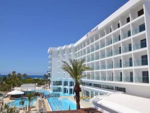 Vassos Nissi Plage Hotel