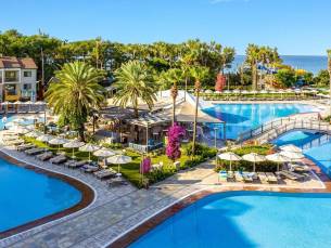 Resort Arum Barut Collection