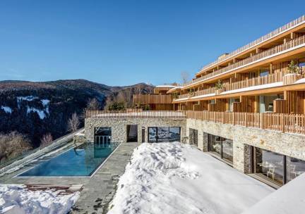 Tratterhof Mountain Sky Hotel