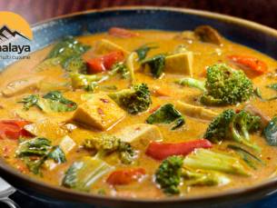 Currybowl- + frisdrank naar keuze voor afhaal bij Restaurant Himalaya