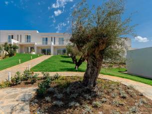 La Pelosa Residence