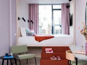 Hotel Unplugged