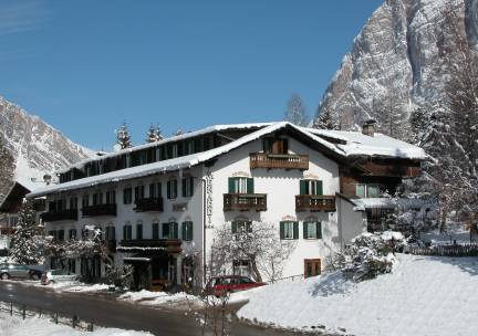 Hotel Menardi