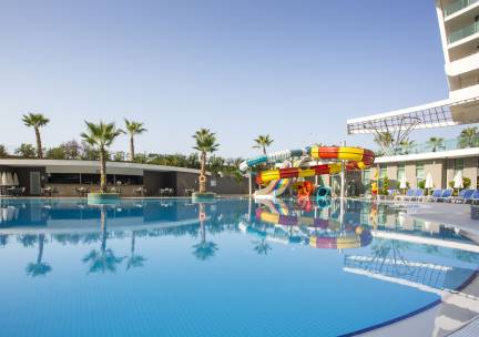 Xoria Deluxe Hotel