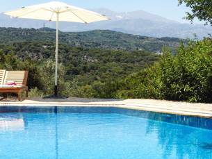 Appartement Aposperites