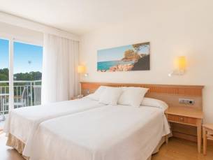 Iberostar Waves Club Cala Barca