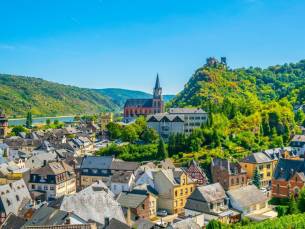 SUPER DEAL! ⚡ 4 dagen historisch 4*-kasteelhotel in Rheinland Pfalz bij de Moezel incl. ontbijt + DAGELIJKS 4-gangendiner & toegang wellness!