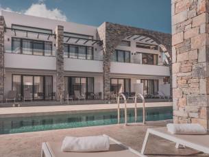 Cavo Suites