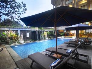 Nadi Hotel Legian