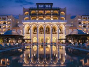 Shangri-La Hotel