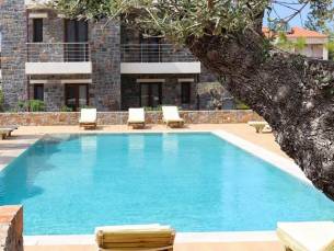 Volta Suites & Villas