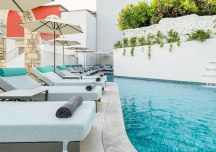 Dioni Boutique Hotel