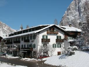 Hotel Menardi