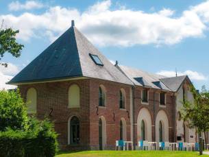 Chateau De Pretreville