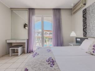 Sunrise Hotel