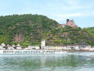LAST-MINUTE DEAL! ⚡ Vertrek 26 oktober! Geniet van een 7-daagse riviercruise van Amsterdam naar Straatsburg o.b.v. all-inclusive en incl. haventaksen, transfer en enkele vlucht