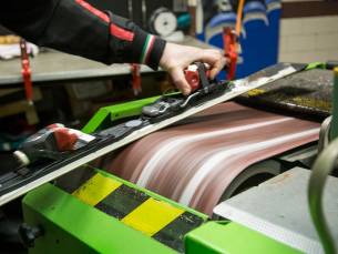 Onderhoud ski's of snowboard of Wax- en slijpworkshop (2,5 Ã  3 uur)