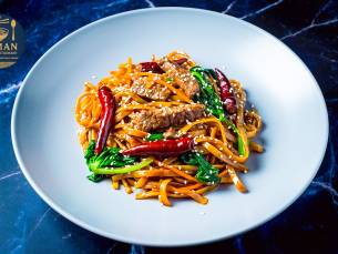 Hoofdgerecht + drankje naar keuze bij Arman Uyghur Restaurant in hartje Den Haag