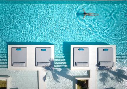 Oros Luxury Beach Resort