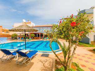 Anthoula Village Hotel