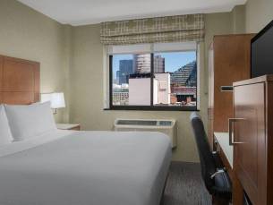 Holiday Inn Manhattan Midtown