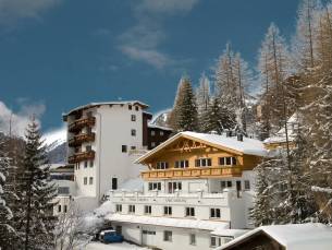 Hotel Karl Schranz