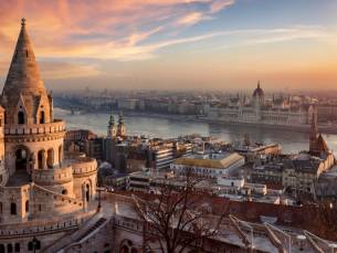 Stedentrip naar het bruisende Boedapest incl. vlucht, ontbijt en welkomstdrankje in charmant familie hotel! ????