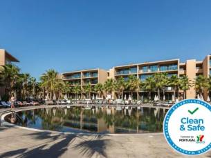 Marriott Residences Salgados Resort