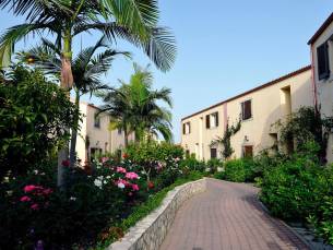 Resort Sikania Resort En Spa