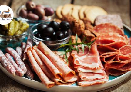 Boerenhapjesschaal (60 stuks) om af te halen bij Van Robuust