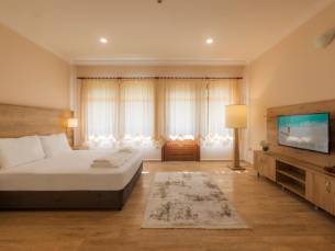 Club Marma Hotel