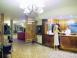 Marvell Club Hotel & Apartments