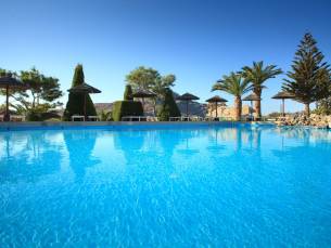 Allianthos Estate Resort