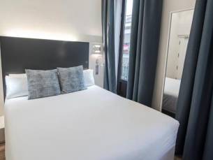 Petit Palace Canalejas