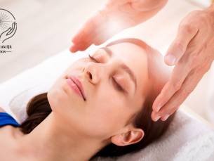 Reikibehandeling + intake (75 min)