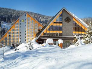 Pinia Hotel & Resort