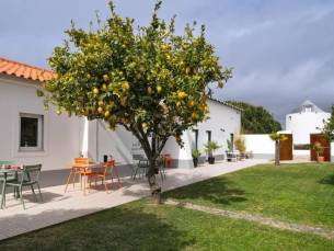 Flamboyant Boutique B&B