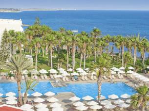 8 daagse vliegvakantie naar Louis Phaethon Beach in paphos, cyprus