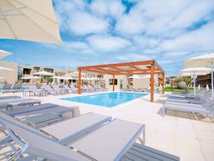 Oasis Atlantico Salinas Sea