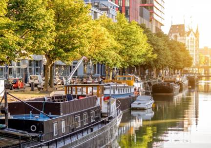 Modern 4*-hotel in het hart van Rotterdam incl. ontbijt en bioscoopkaartjes van Pathé