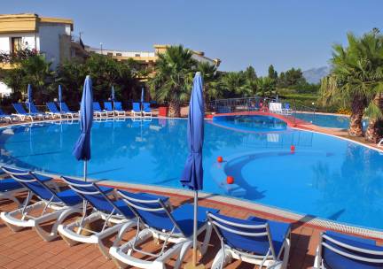 Dolcestate Hotel