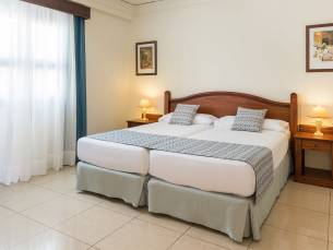 Marylanza Suites & Spa