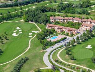 Golf Residence